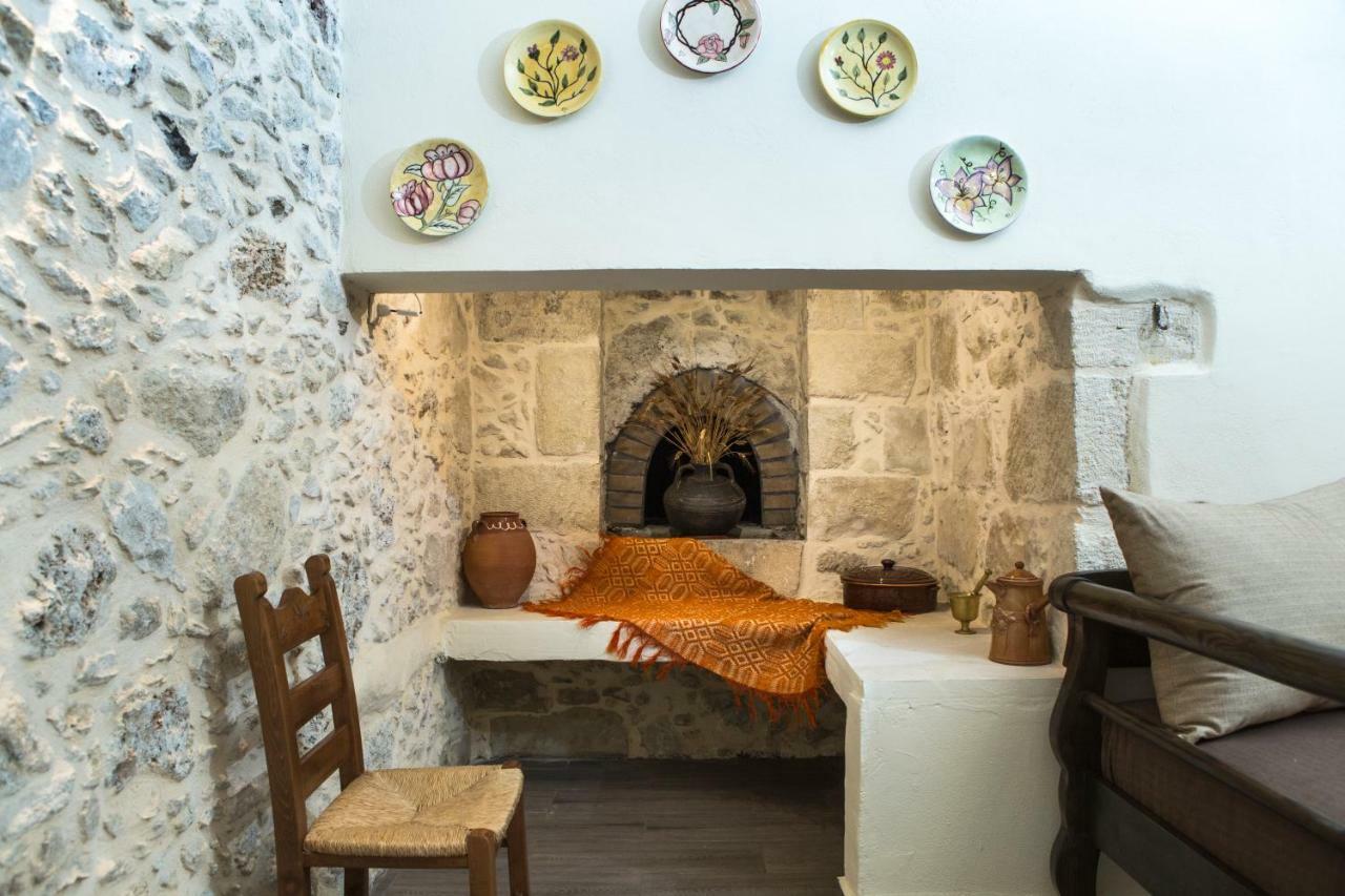 Margarita'S Stone House Apartment Platanos  Luaran gambar