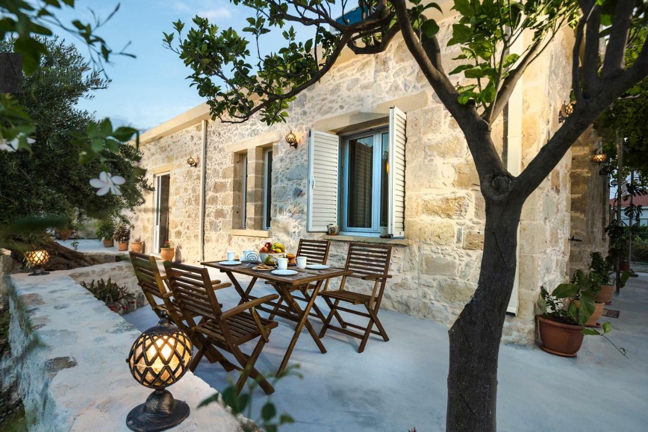 Margarita'S Stone House Apartment Platanos  Luaran gambar